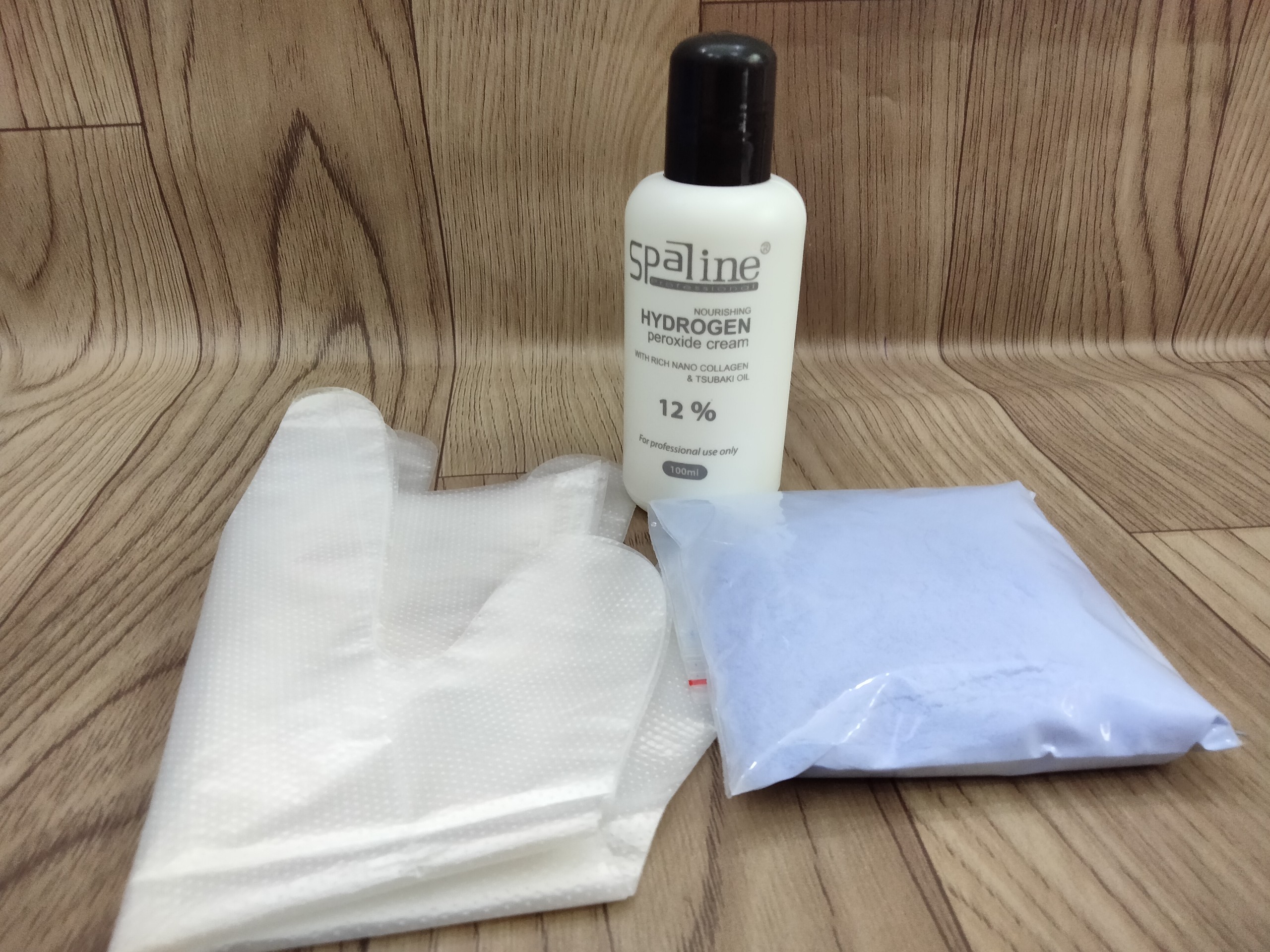 Combo 100gr Bột tẩy, 100ml oxy, bao tay