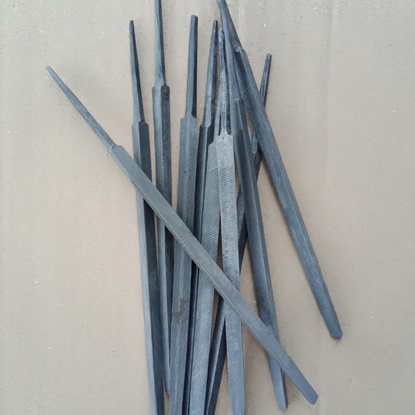 Dũa sắt bản tam giác 6mm