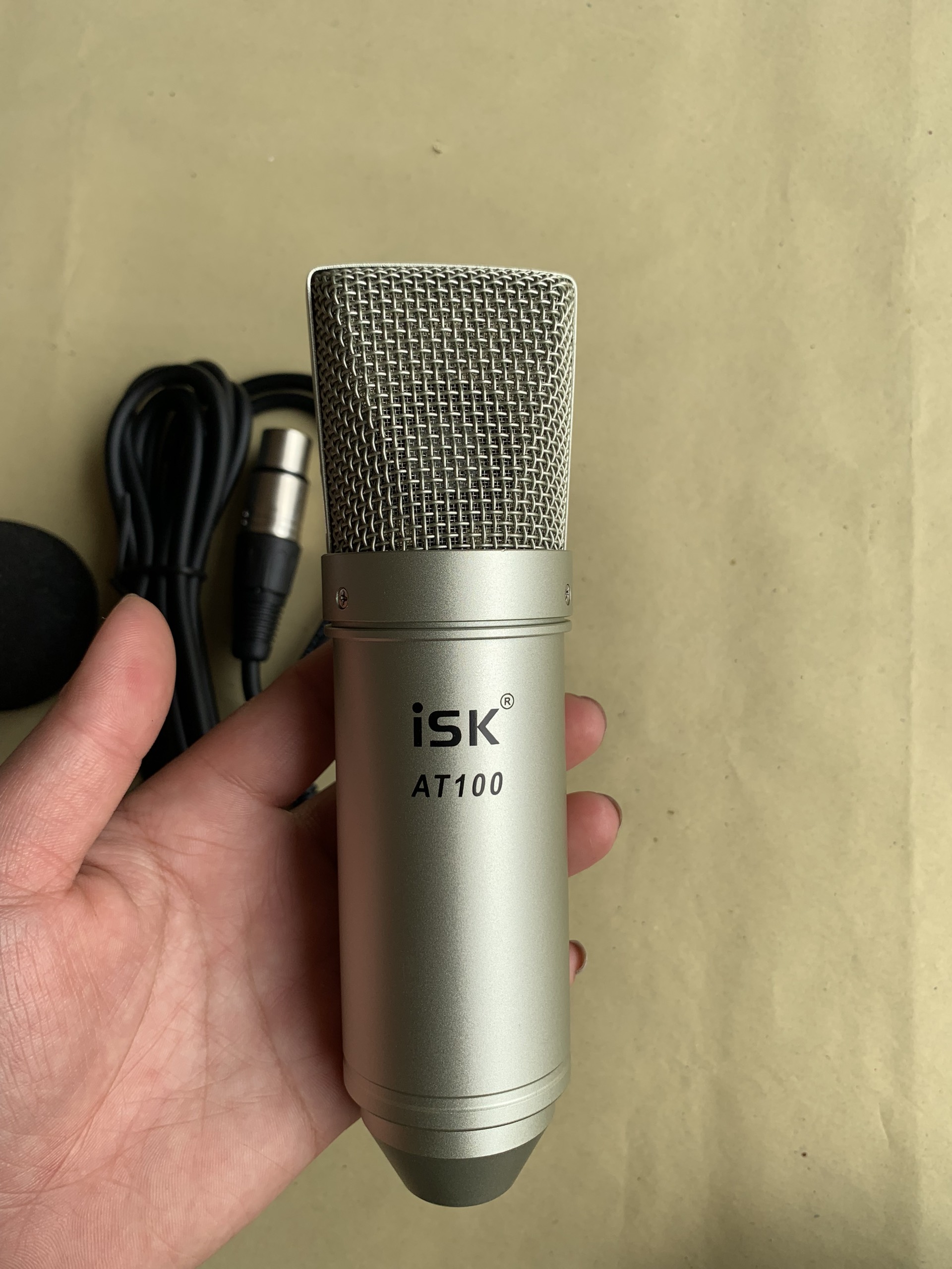 Micro thu âm livestream hát karaoke isk AT100