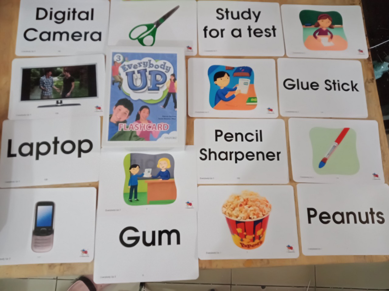 [Flashcards] Thẻ Everybody Up - 1 hoặc 2 mặt - khổ A5 ( 15* 21 cm )