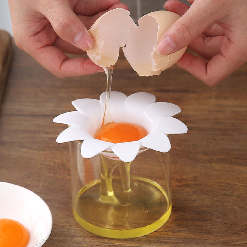 Creative Egg Separator Little Daisy Shape Egg White And Yolk Separator Portable Egg Filter Tools Kitchen Baking Gadgets
