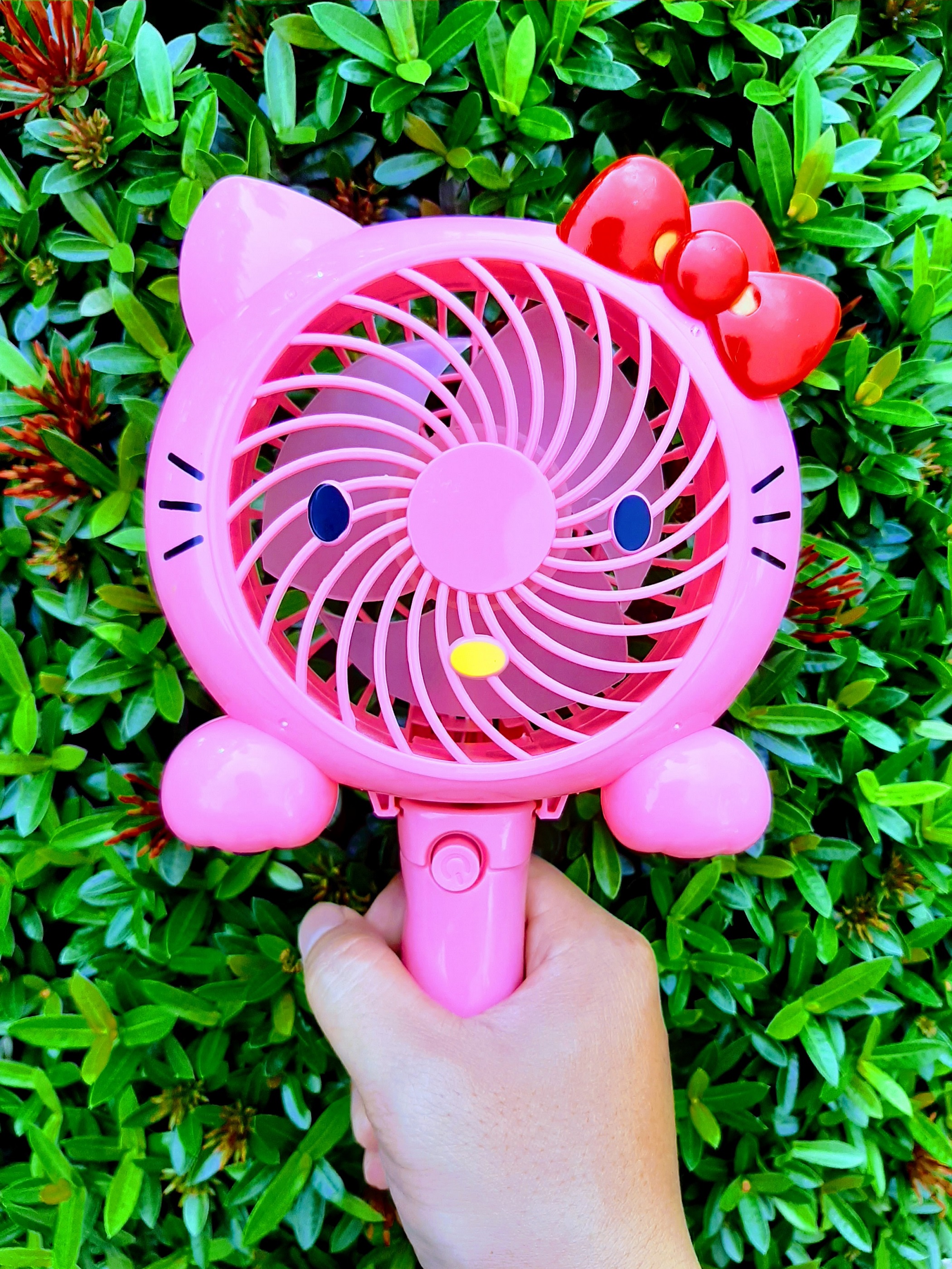 Quạt Sạc Tích Điện Mini Cầm Tay Mèo KITTY Gấp Gọn