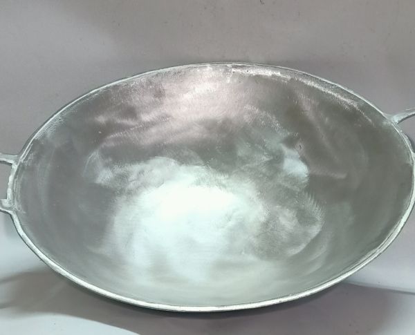 Cast Iron Pan with a Diameter of 47.5 cm