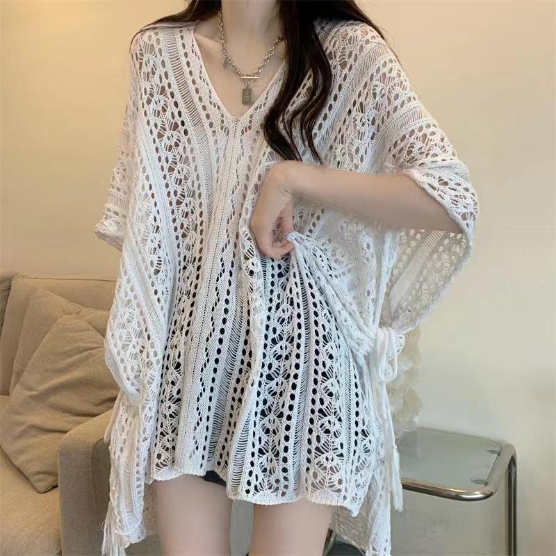 Hollow Knit Short Sleeved T-shirt for Women's Thin Spring and Summer V-neck Versatile Loose Top