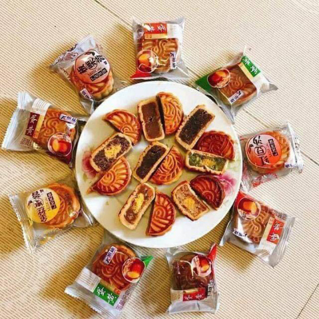 CB 10 Bánh Trung Thu MINI Mix Vị Siêu Ngon