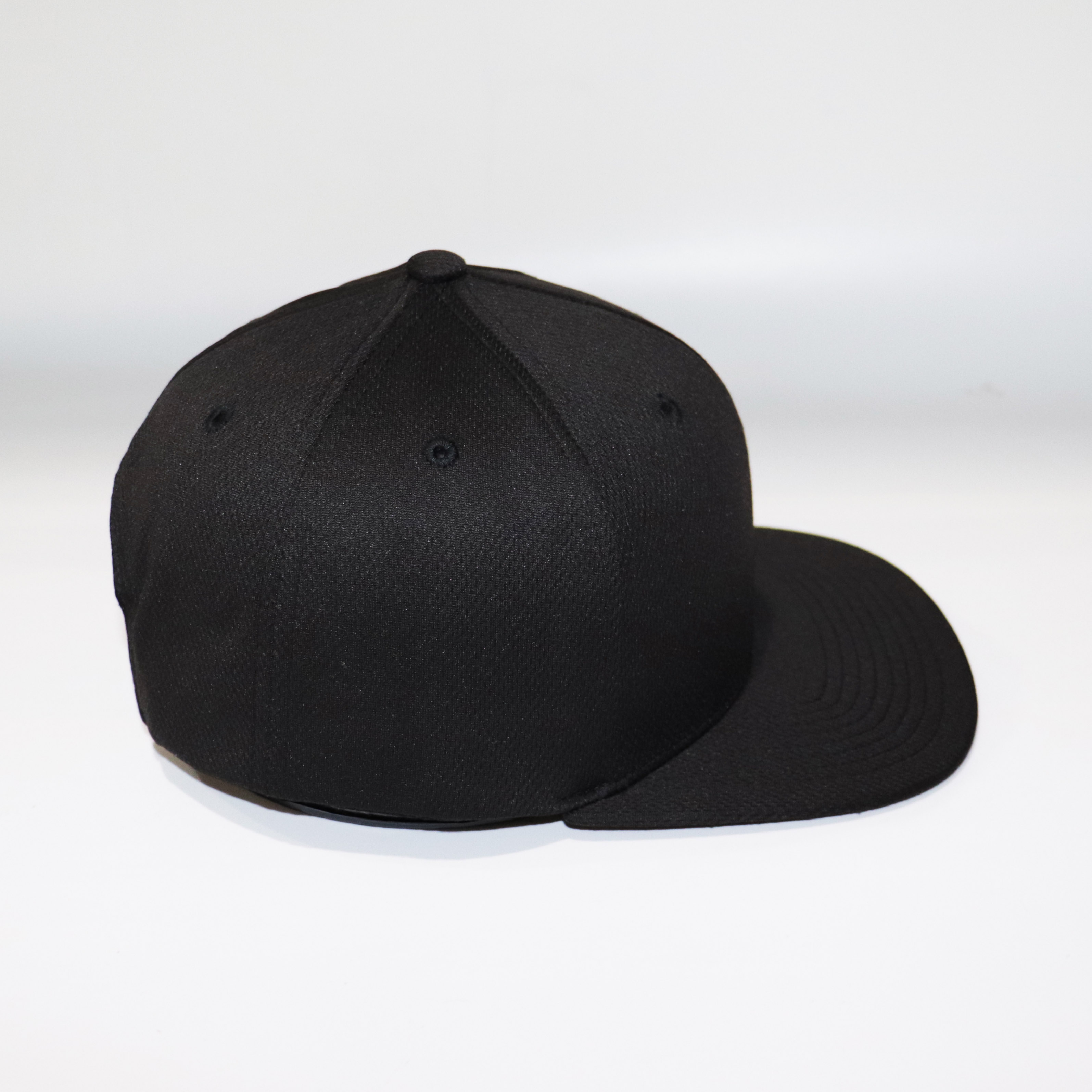 Nón Snapback Full Đen Cao Cấp All Black 2022.