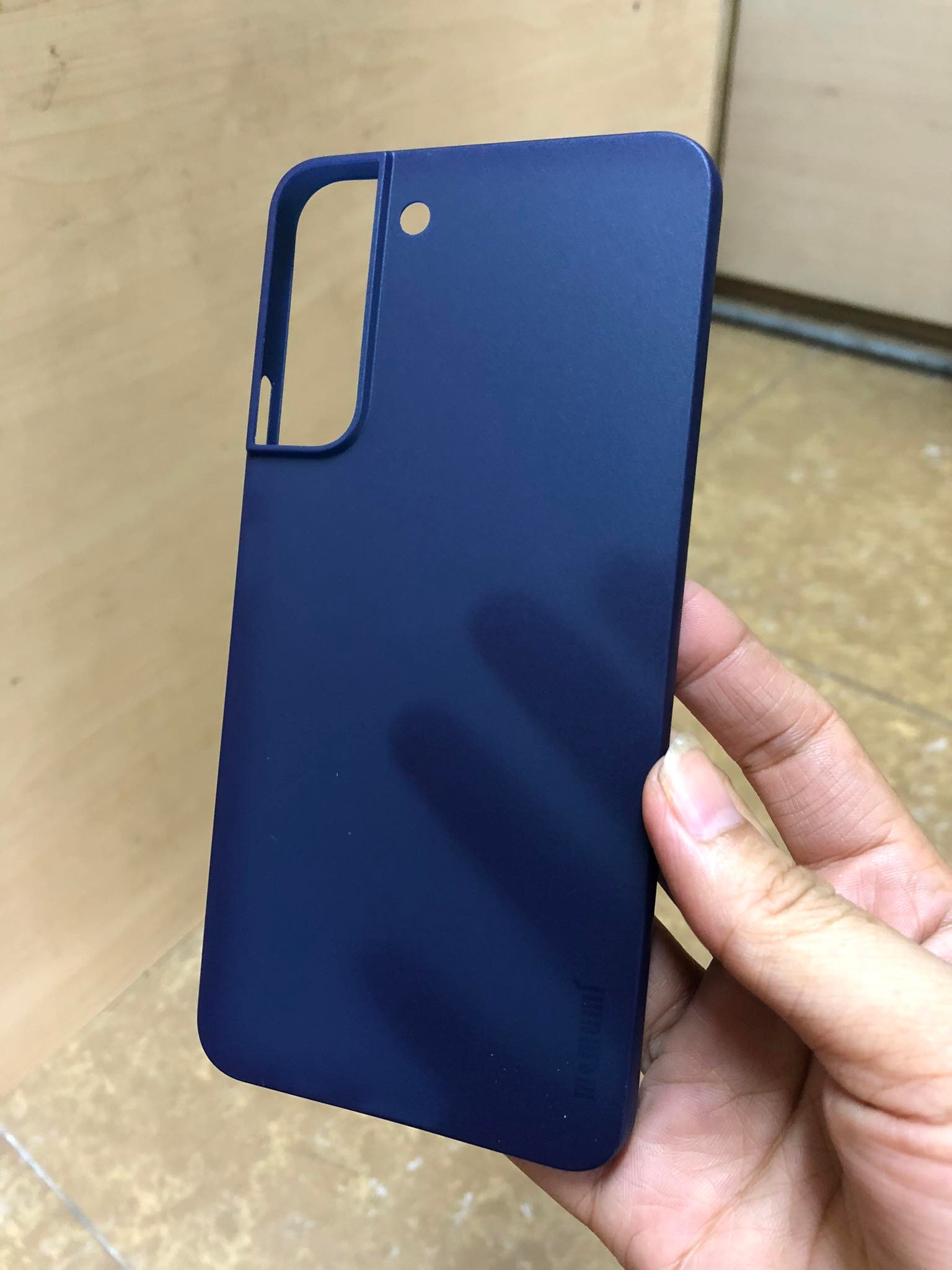 Ốp Lưng Samsung Galaxy S22 Plus Siêu Mỏng Nhám Mờ Hiệu Memumi