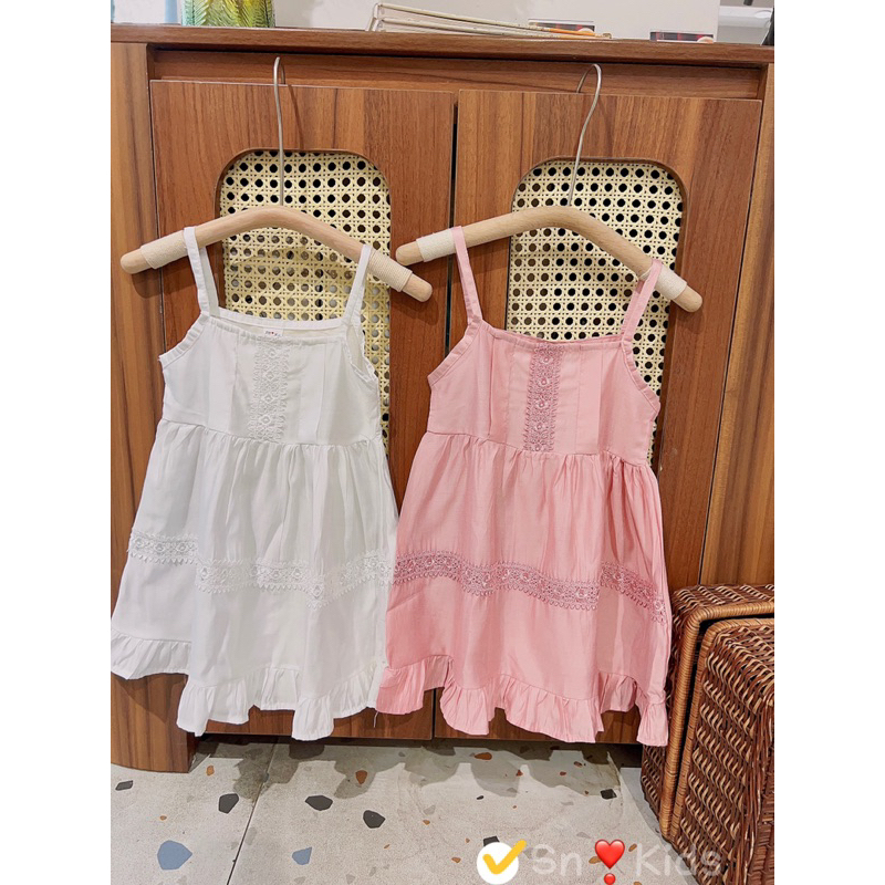 Váy đầm 2 dây ren trắng hồng cho bé gái