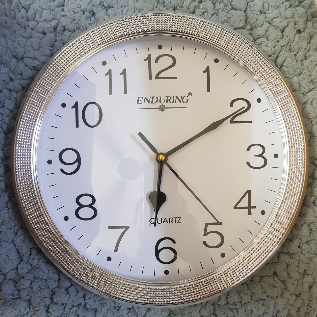 ĐỒNG HỒ TREO TƯỜNG KIM TRÔI 30CM ENDURING