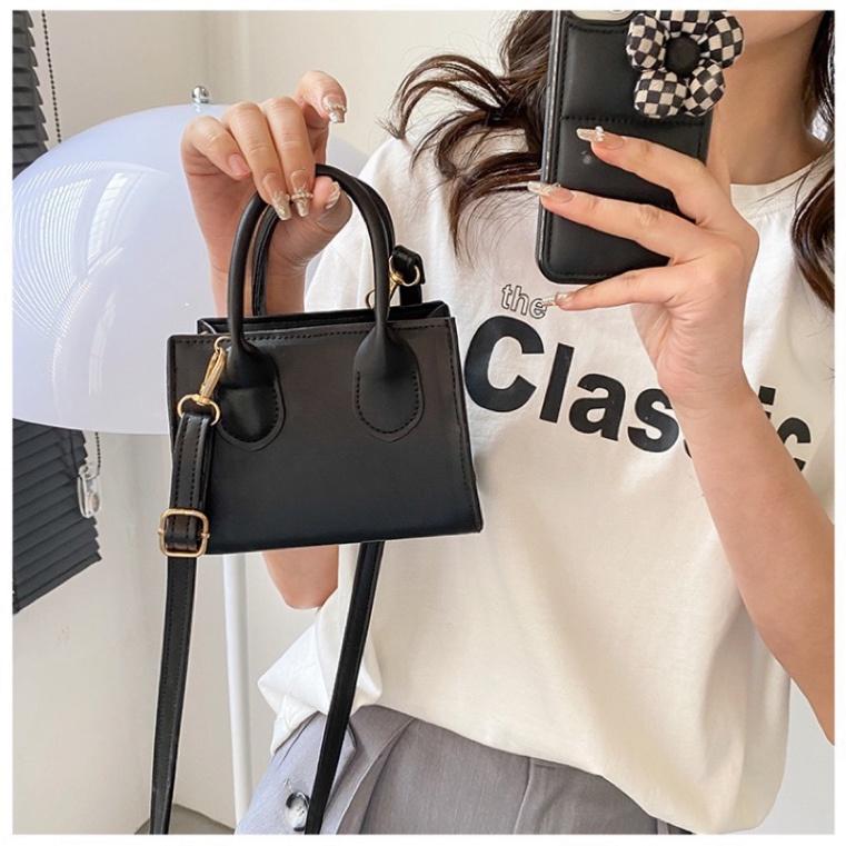 Túi đeo chéo nữ mini da trơn 2 quai Bag Kem