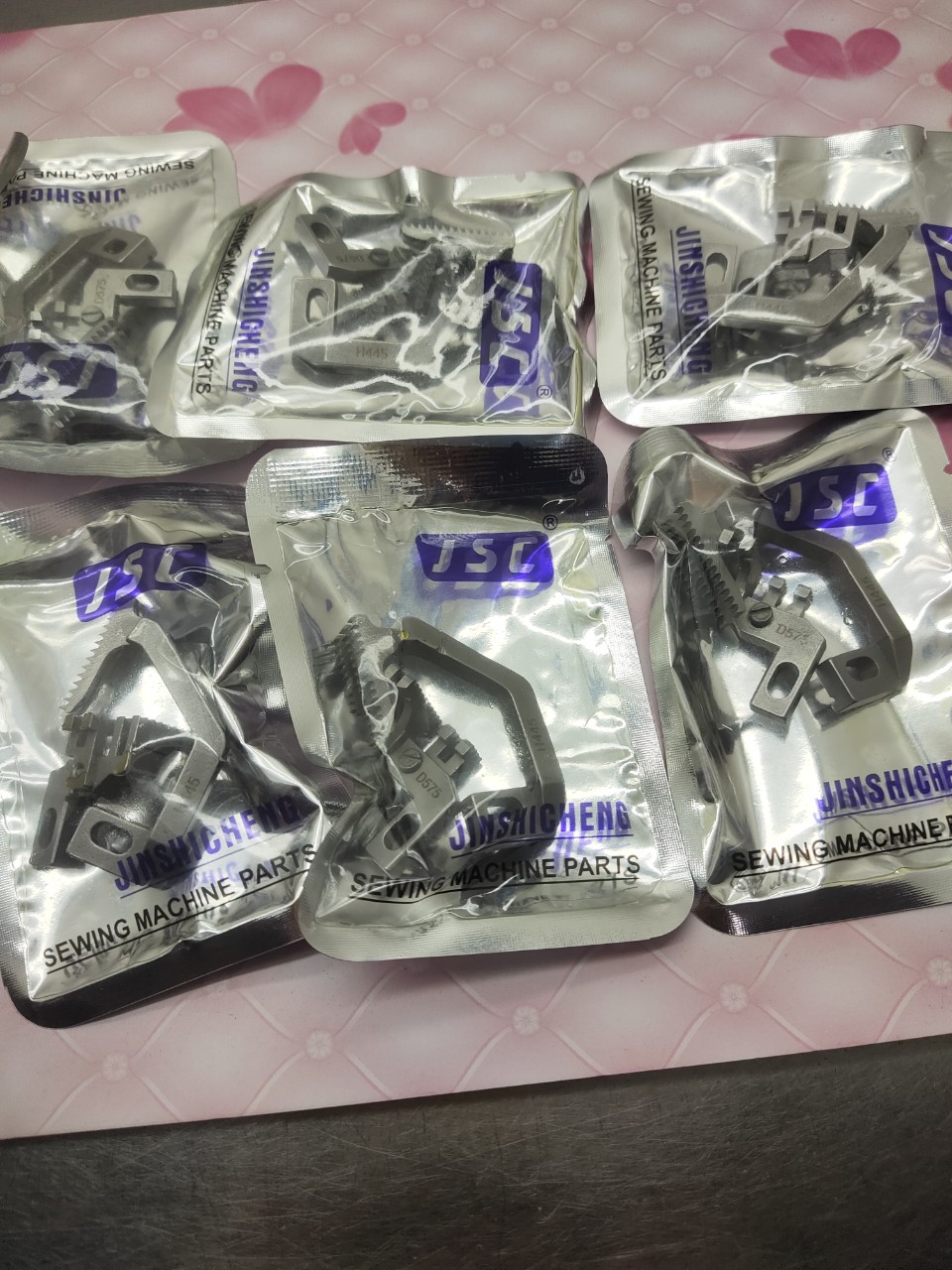răng cưa máy vắt sổ sirubar