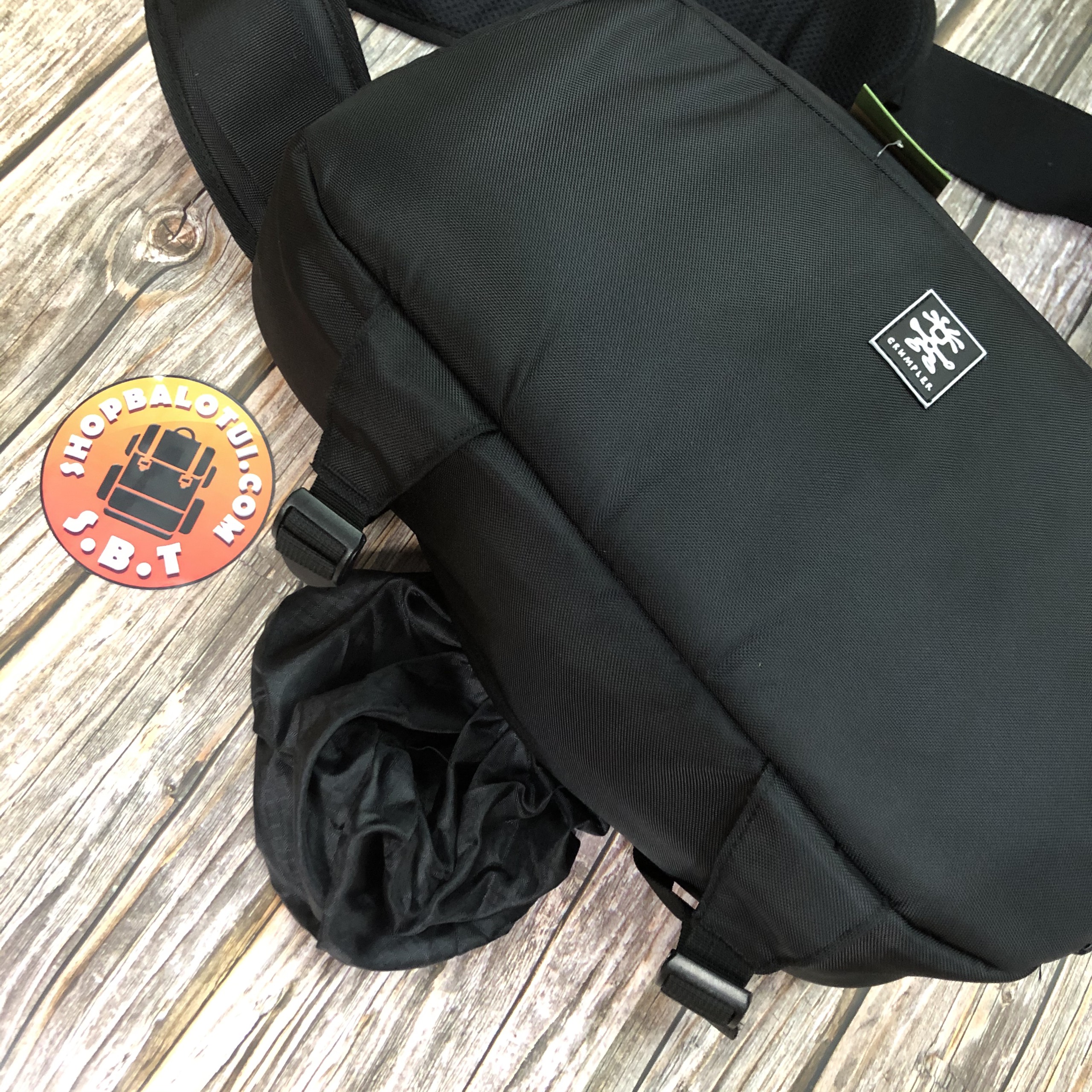 BALO MÁY ẢNH ĐEO CHÉO CRUMPLER QUICK ESCAPE SLING L