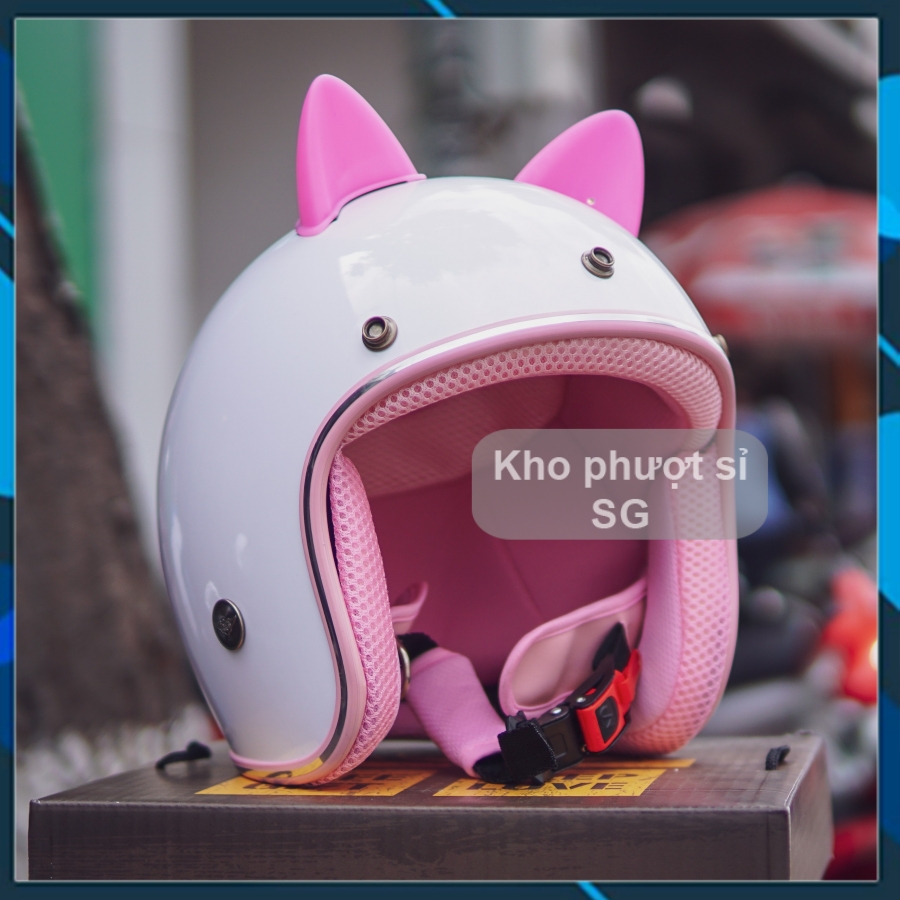 Nón bảo hiểm màu trắng viền hồng tai mèo nhựa đi phượt cho bạn nữ - Mũ 3/4 trắng lót hồng tai mèo cute