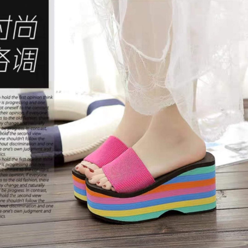 Dép xuồng xốp nữ quai ngang cầu vòng siêu xinh