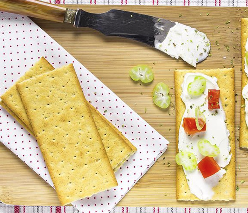 Bánh Crackers Lúa mì nguyên cám Misura ( ăn chay, ăn kiêng, tốt cho sức khoẻ)385g - Ý