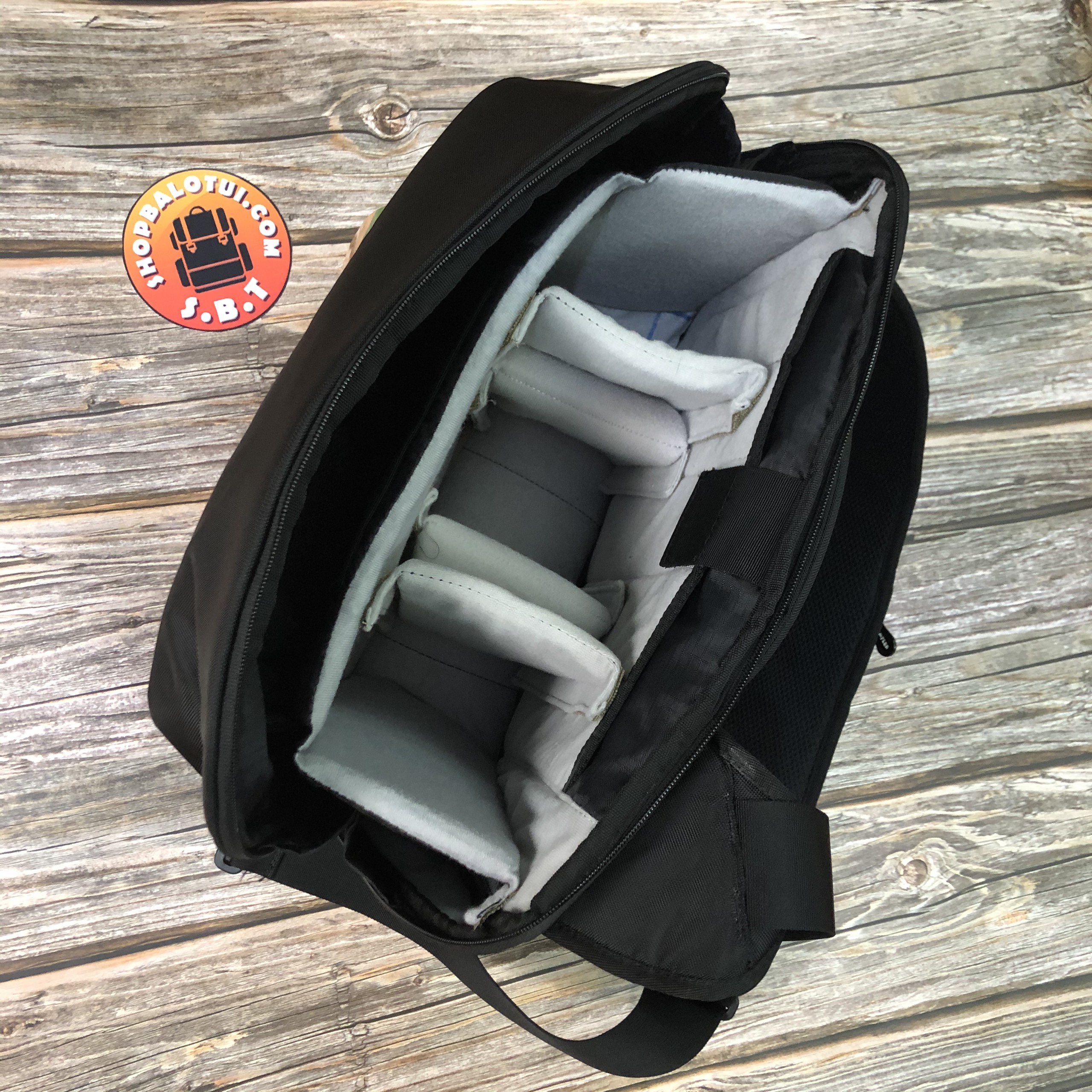 BALO MÁY ẢNH ĐEO CHÉO CRUMPLER QUICK ESCAPE SLING L