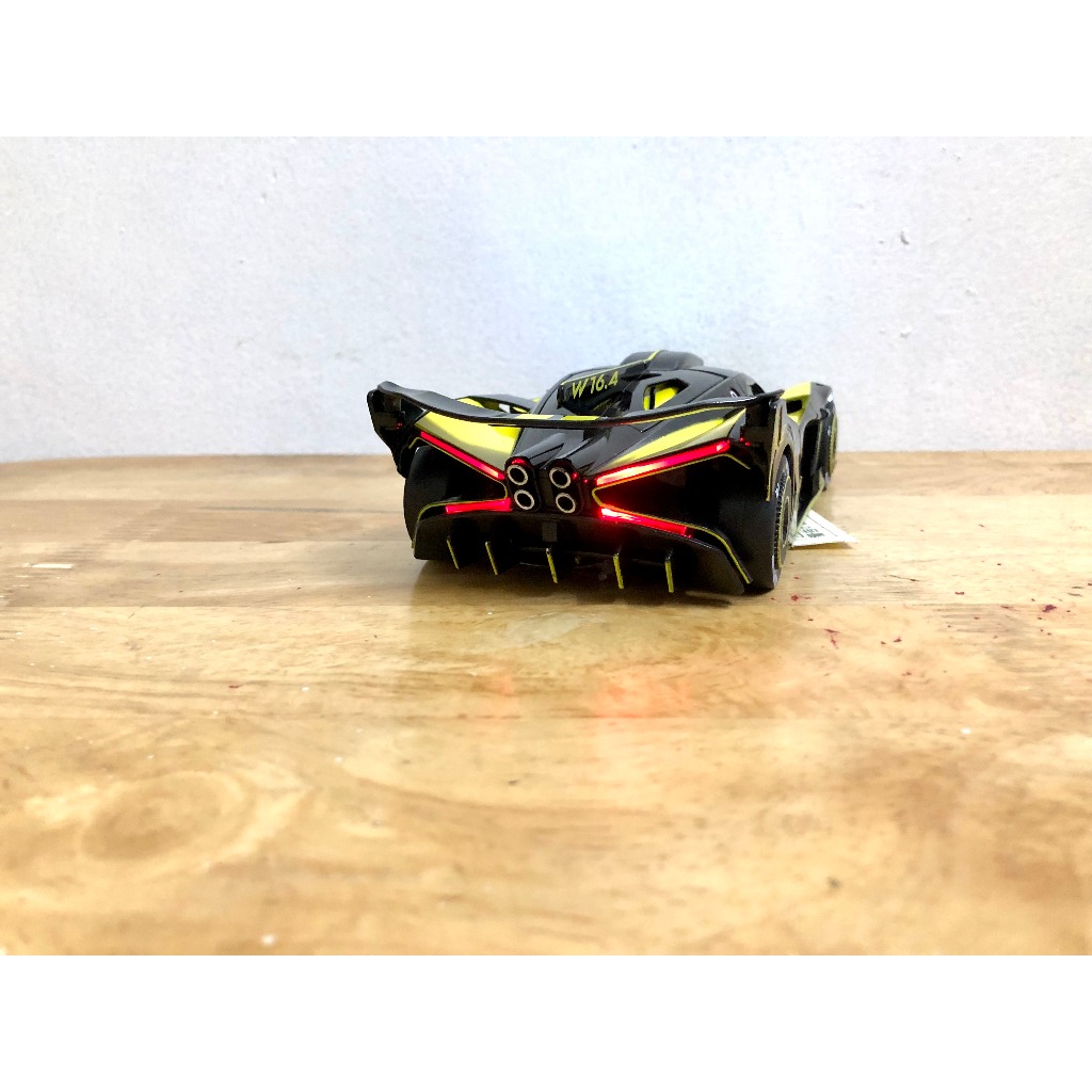 Mô hình xe Bugatti Bolide _ Tỷ lệ 1:24