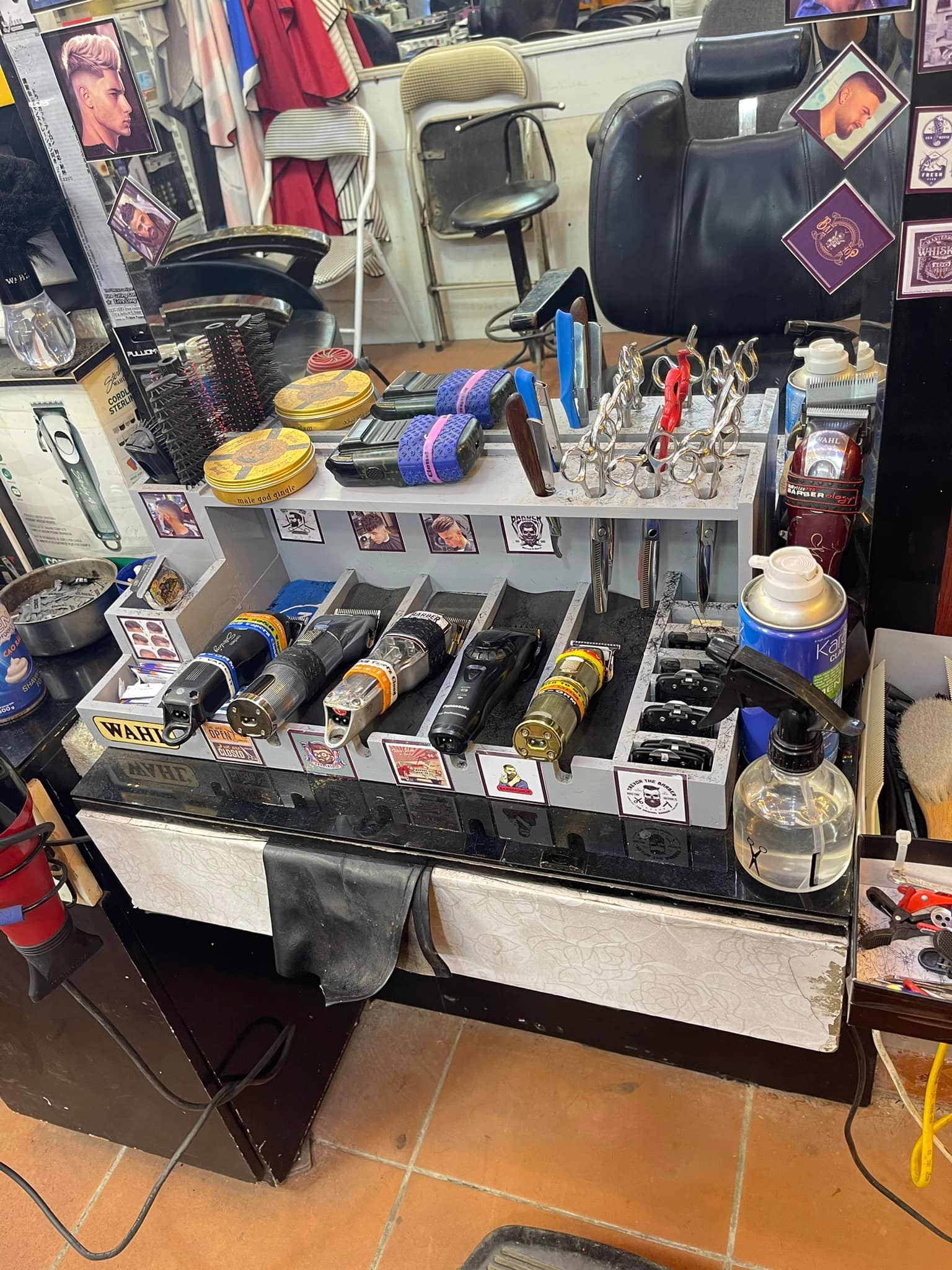 khay gỗ đựng tông đơ