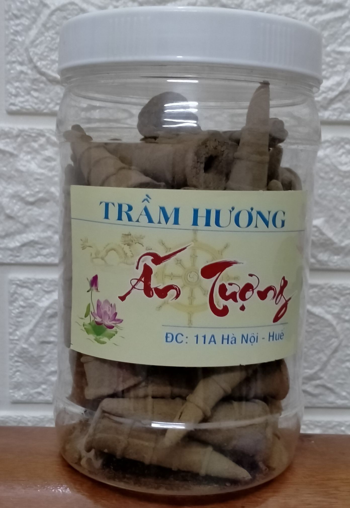 2 hộp Trầm hương nụ huế sạch ( 100% trầm thật loại 1 )