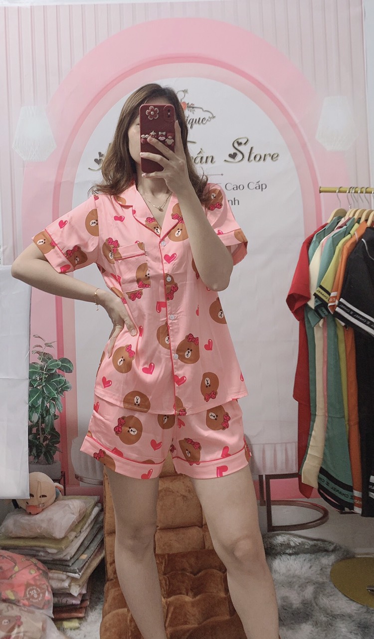 Pizama lụa tơ tằm hiện đại
