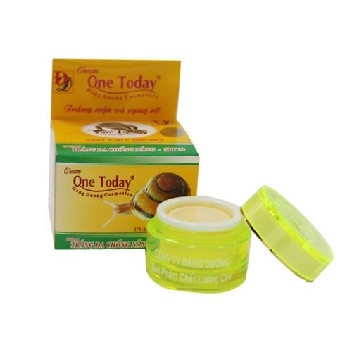Kem One Today trắng da chống nắng SPF50  9gr