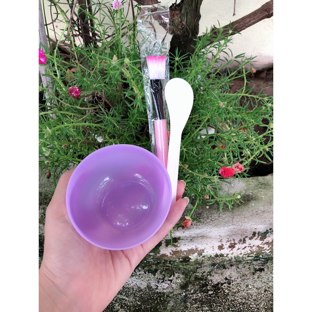 Bát nhựa trộn mặt na