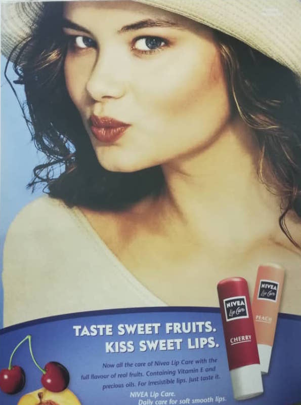 NIVEA%20Lip%20Balm%20Fruity%20Shine%20%E2%80%93%20CHERRY%20/%20KIRAZ%20with%20SPF%2015%20Long%20Lasting%20Nlbc%20-%20Image%202