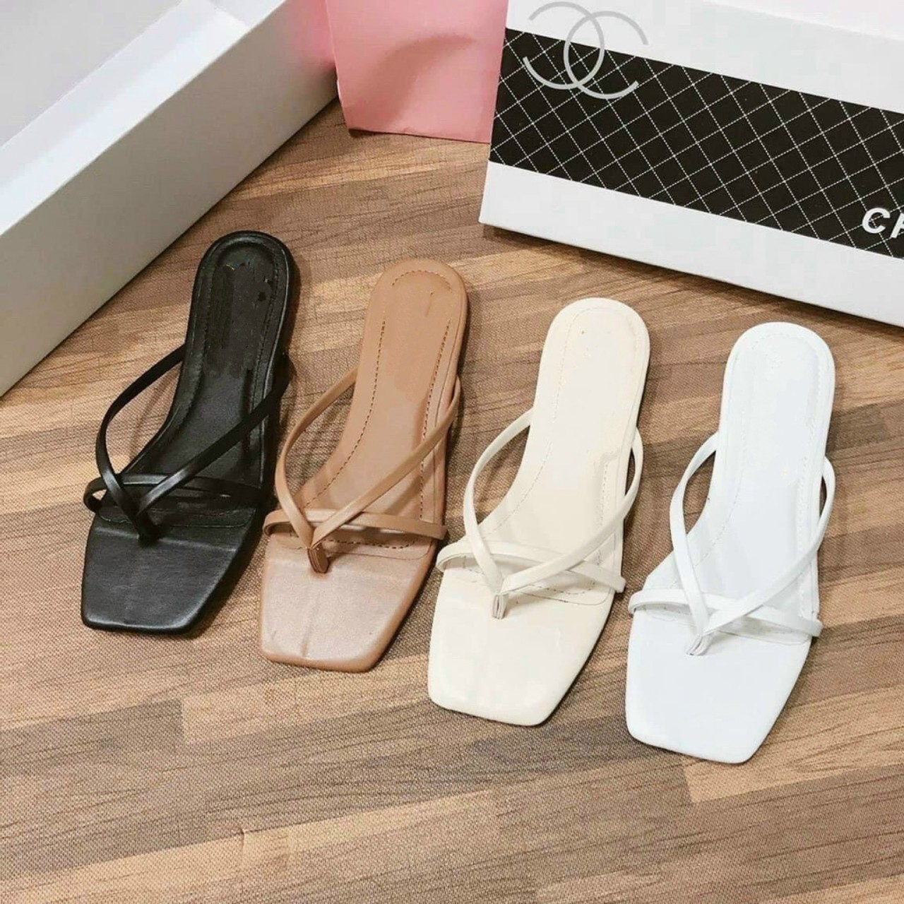 Dép nữ xỏ ngón cực xinh