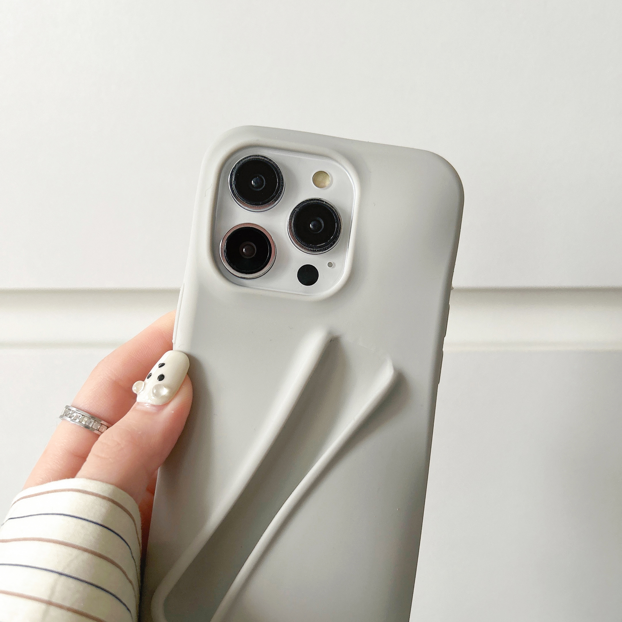 【Can Be Installed Lipstick】Sroof Case For iPhone 6 7 8 11 12 13 14 15 16 Pro Max X XR XS Max 7 8 14 15 16 Plus 12 13 Mini New fashion glossy soft liquid silicone Hailey Phone Case Back Cover.
