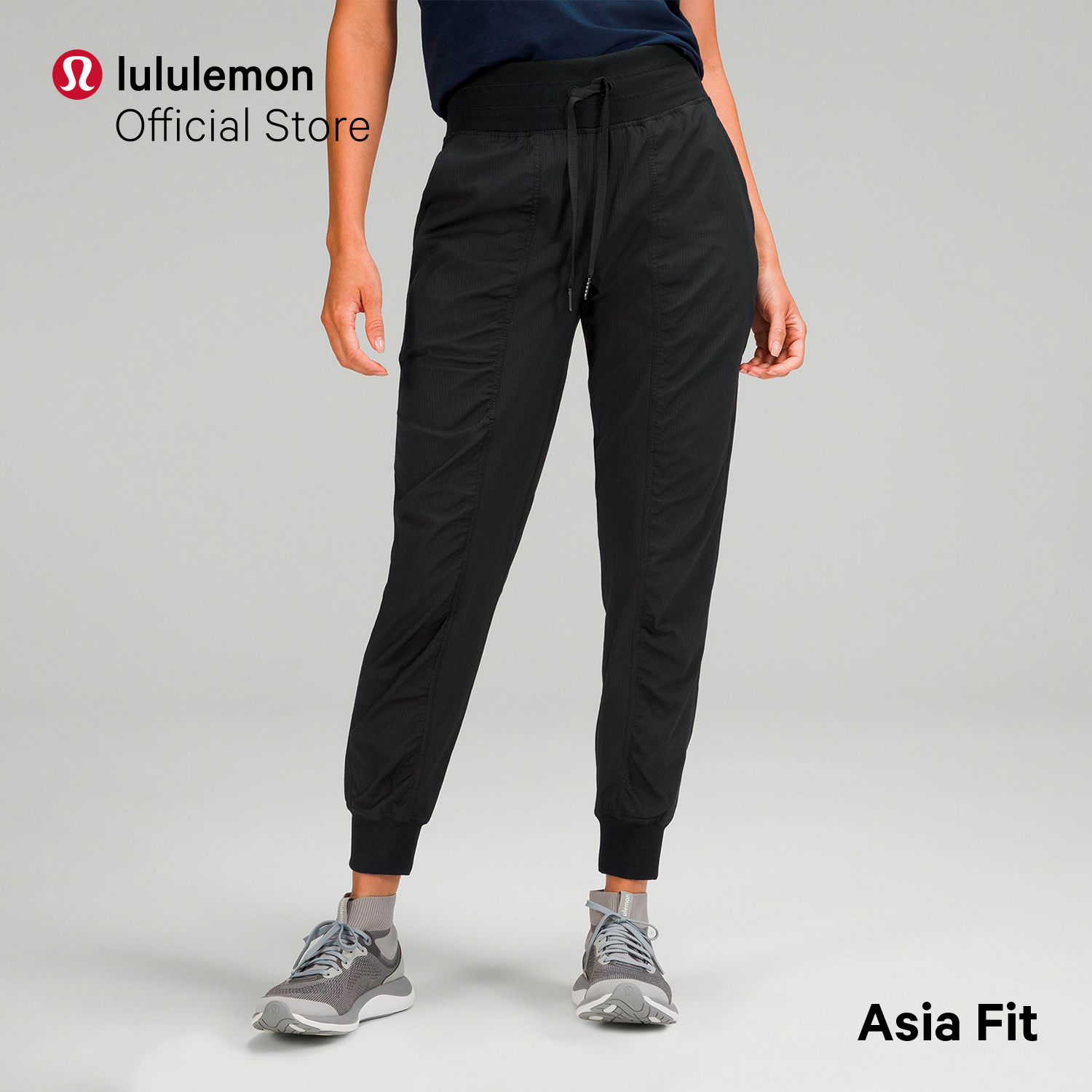 Lululemon Dance Studio Mid-Rise Cropped Pants Asia Fit, Women's Fashion,  Activewear on Carousell