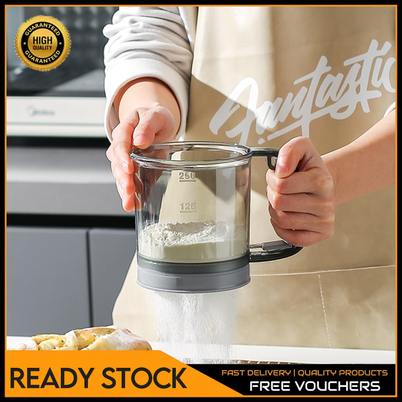 1Pcs Flour Sifter Semi-automatic Handheld Plastic Powder Sifter Kitchen Gadget Handheld Flour Filter Professional Flour Sifters