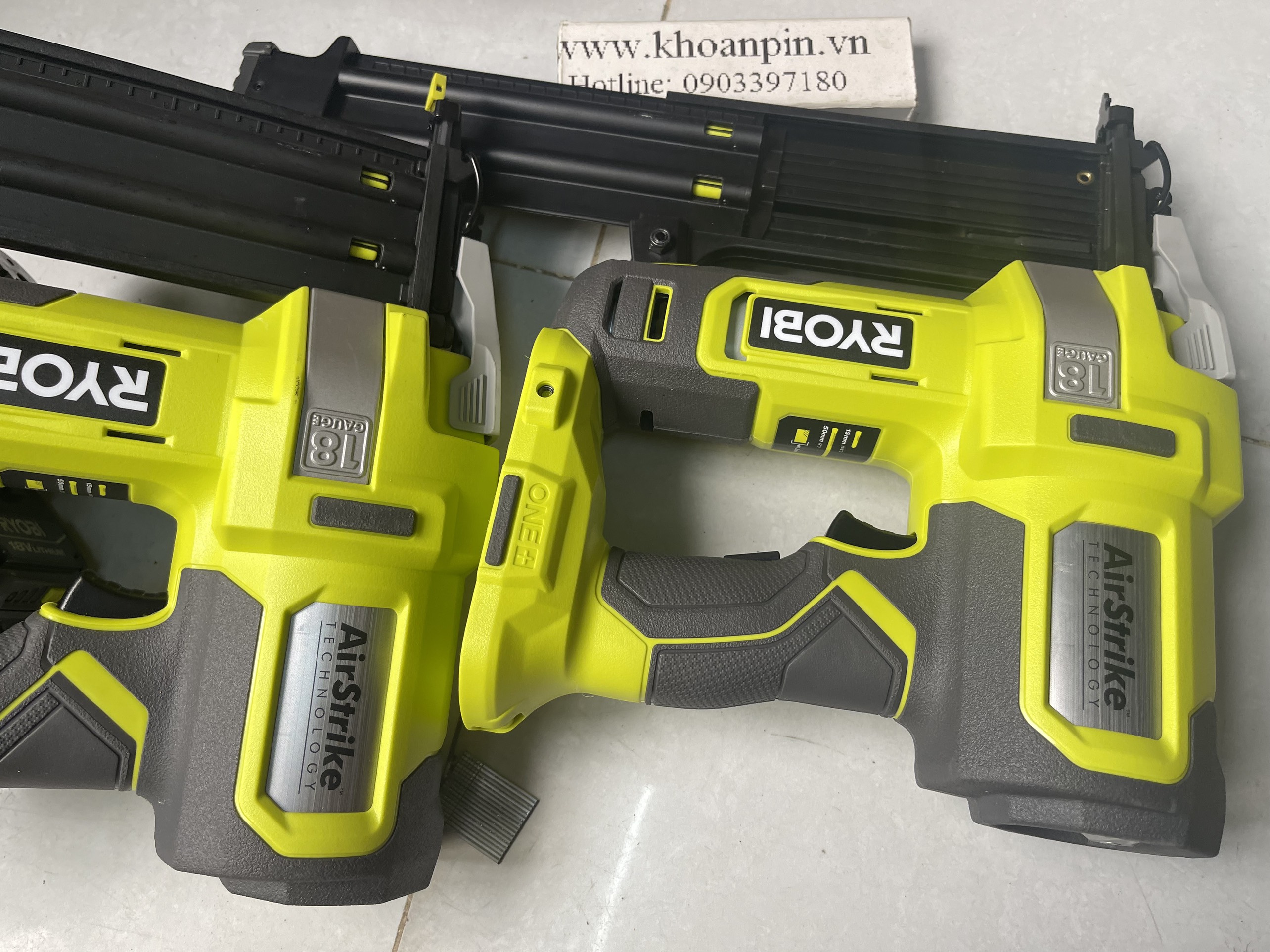 Máy bắn định Ryobi P321 ( thân máy)