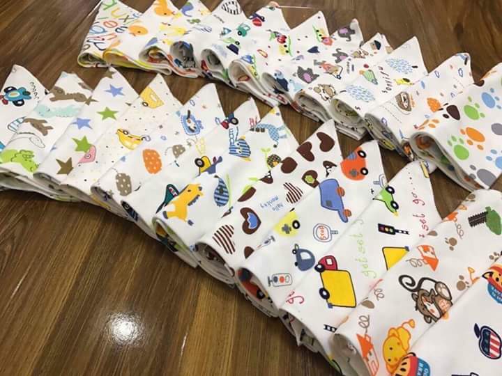 Combo 10 yếm 2 lớp cho bé từ sơ sinh đến 5 tuổi