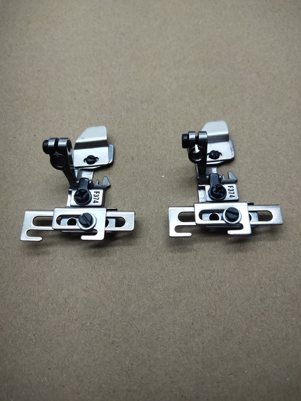 chân vịt căng thun vắt sổ 4 chỉ