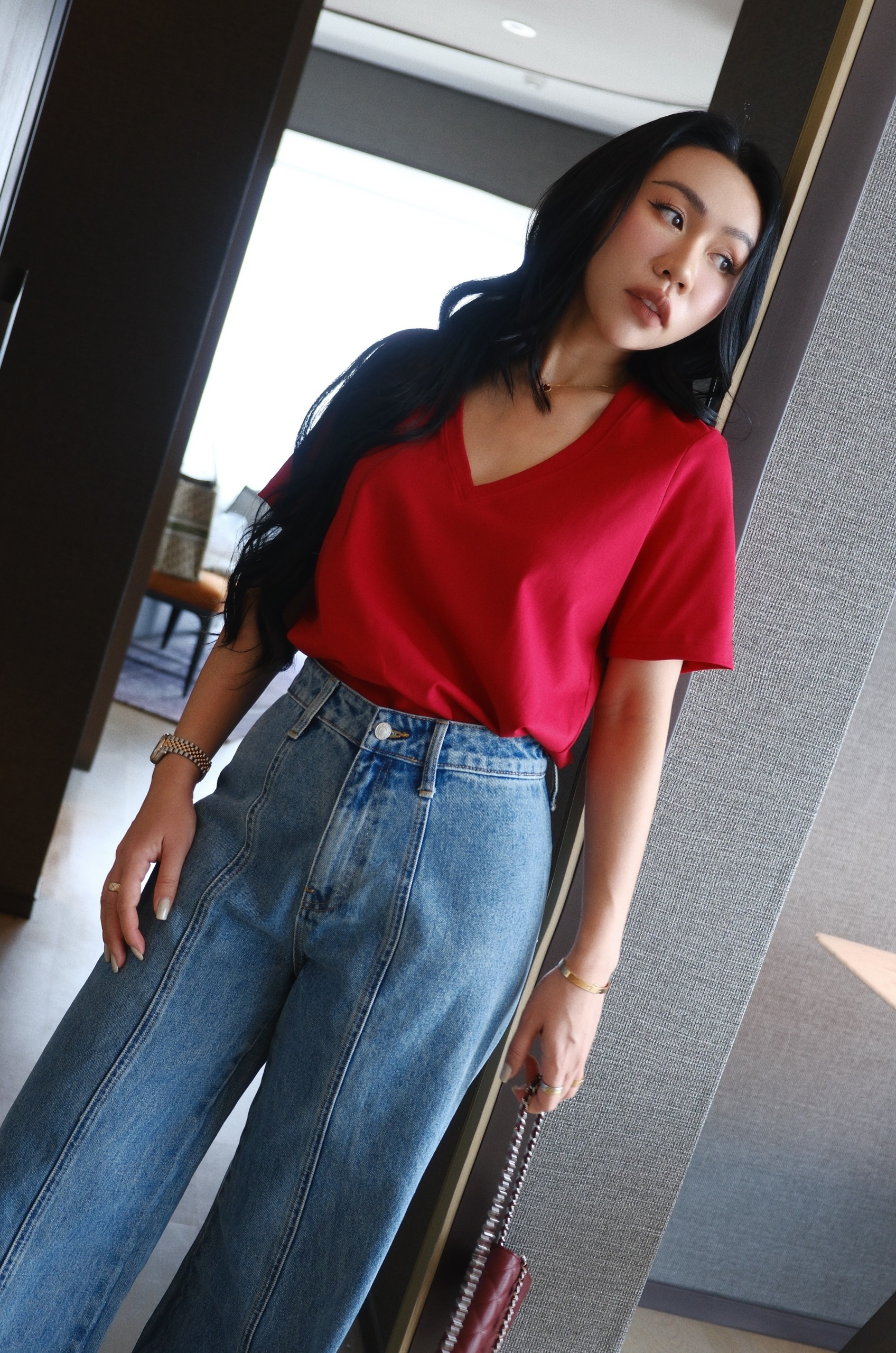 Áo thun tay ngắn cổ tim BASIC HARI TOP