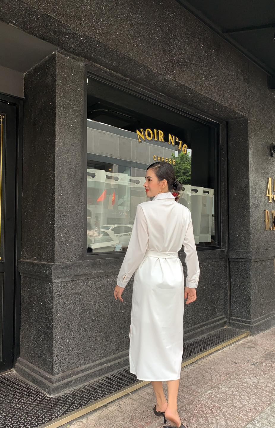 Đầm sơmi 2 túi tay dài