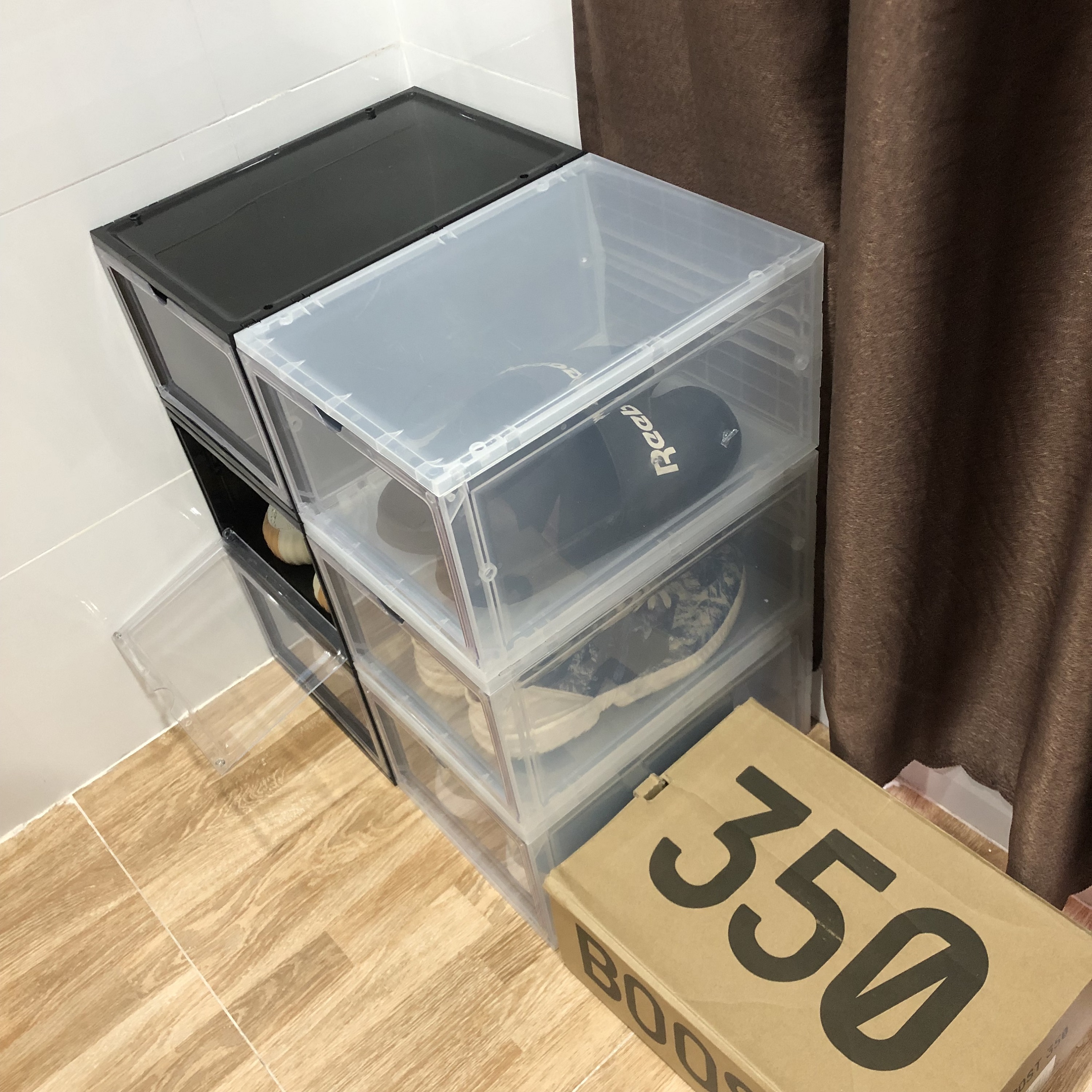 Hộp đựng giày trong suốt, Sneaker Box