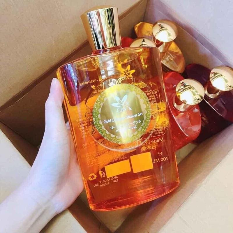 Sữa tắm trắng da dạng gel cm gold collagen shower gel 700ml