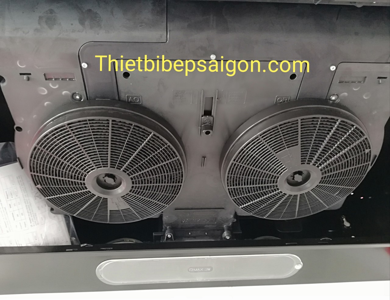 2 vỉ than hoạt tính máy húy mùi Torino Fs303
