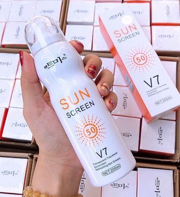 xịt chống nắng Hàn Quốc Sun Screen V7 200ml