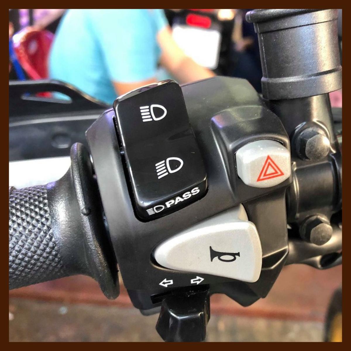 Cùm Công Tắc Trái CB650F Dây Zin