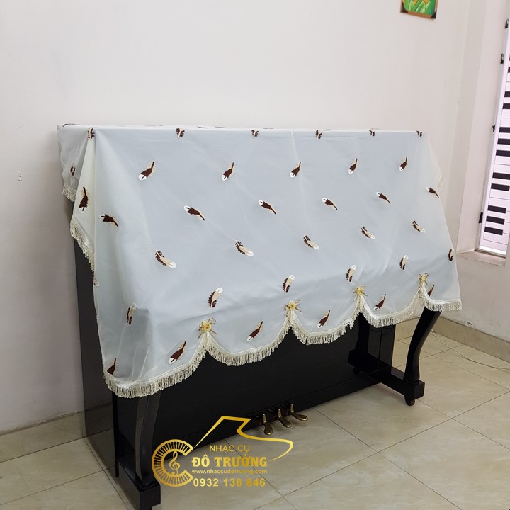 Khăn phủ đàn PIano mẫu phủ lửng họa tiết Lông Vũ