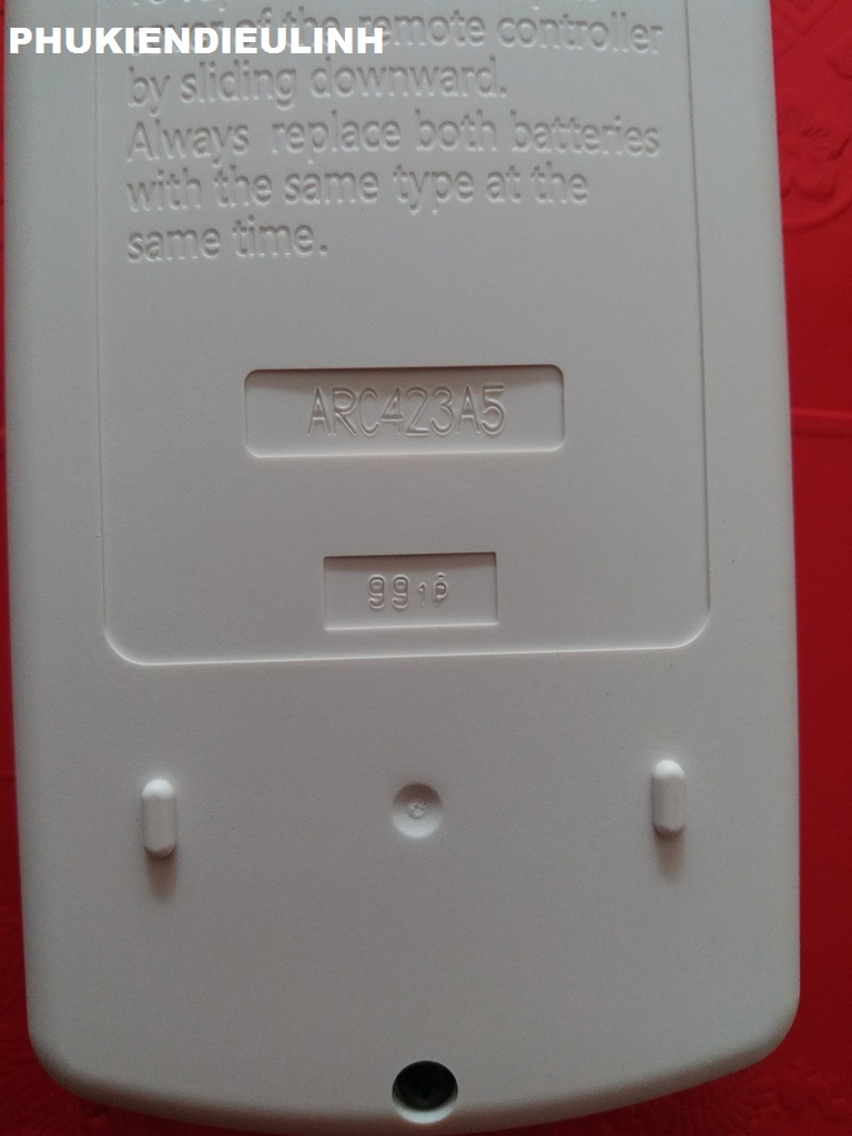 (CHÍNH HÃNG) ĐIỀU KHIỂN ĐIỀU HÒA DAIKIN ARC423A5