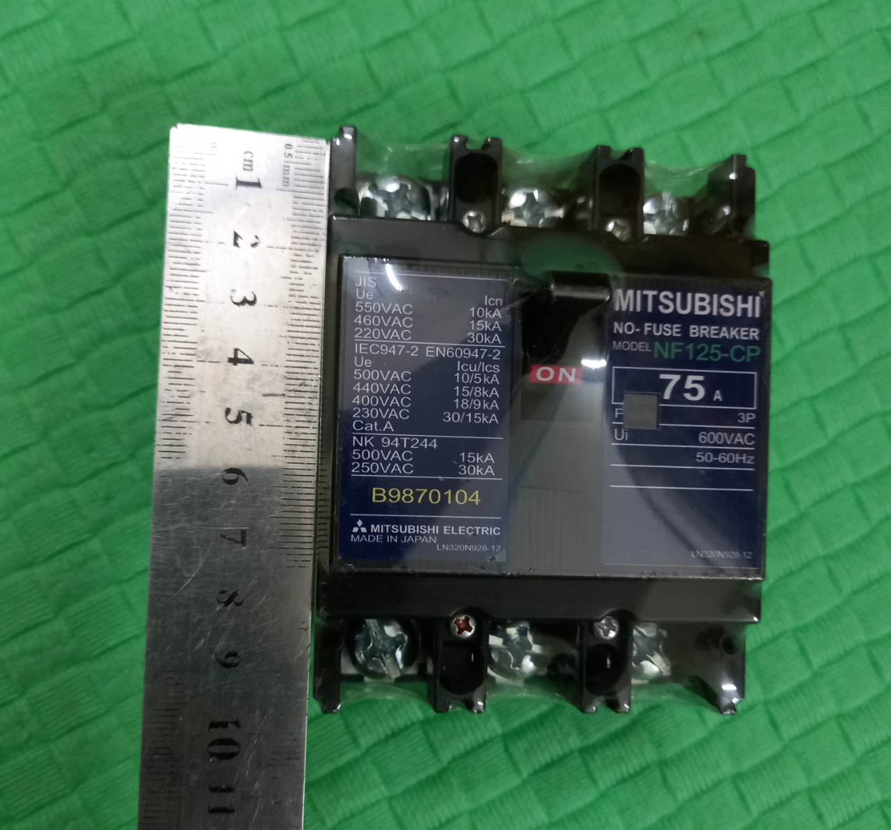 APTOMAT 3 PHA NHẬT 40A 50A 75A 100A 380V