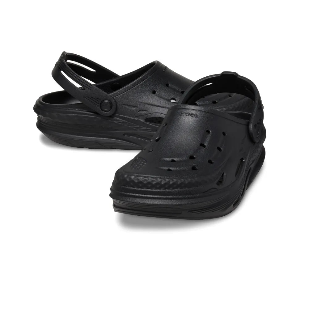 Giày Clog Unisex Crocs Off Grid  - Black - 209501-001