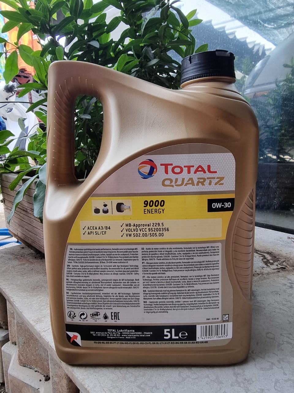 NHỚT TOTAL QUARTZ 9000 ENERY 0W30 (XĂNG & DIESEL)