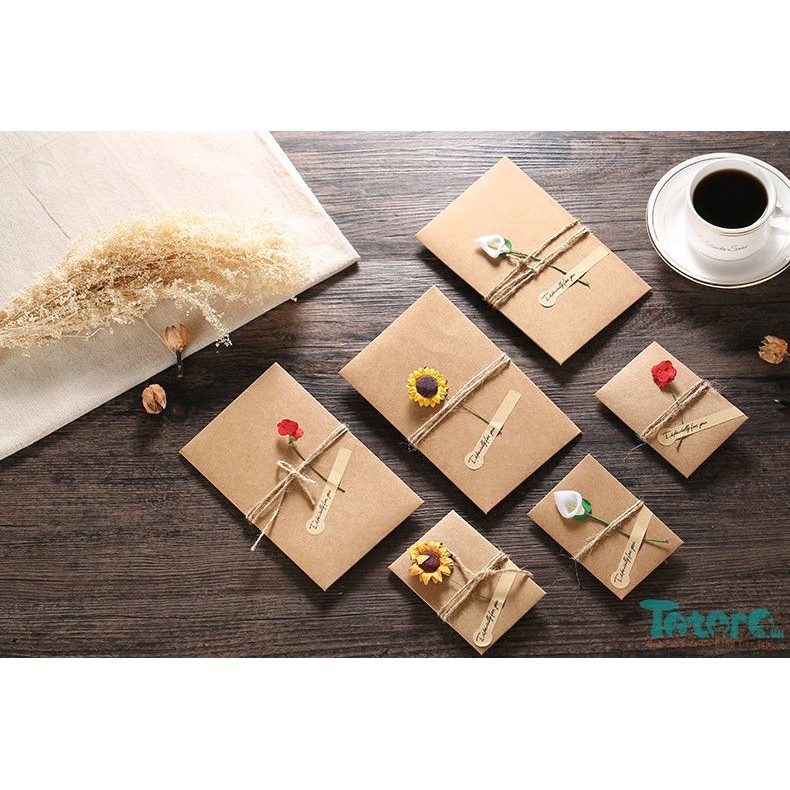 Thiệp basic Hoa Lá Khô - Bình Hoa - Beautiful everyday