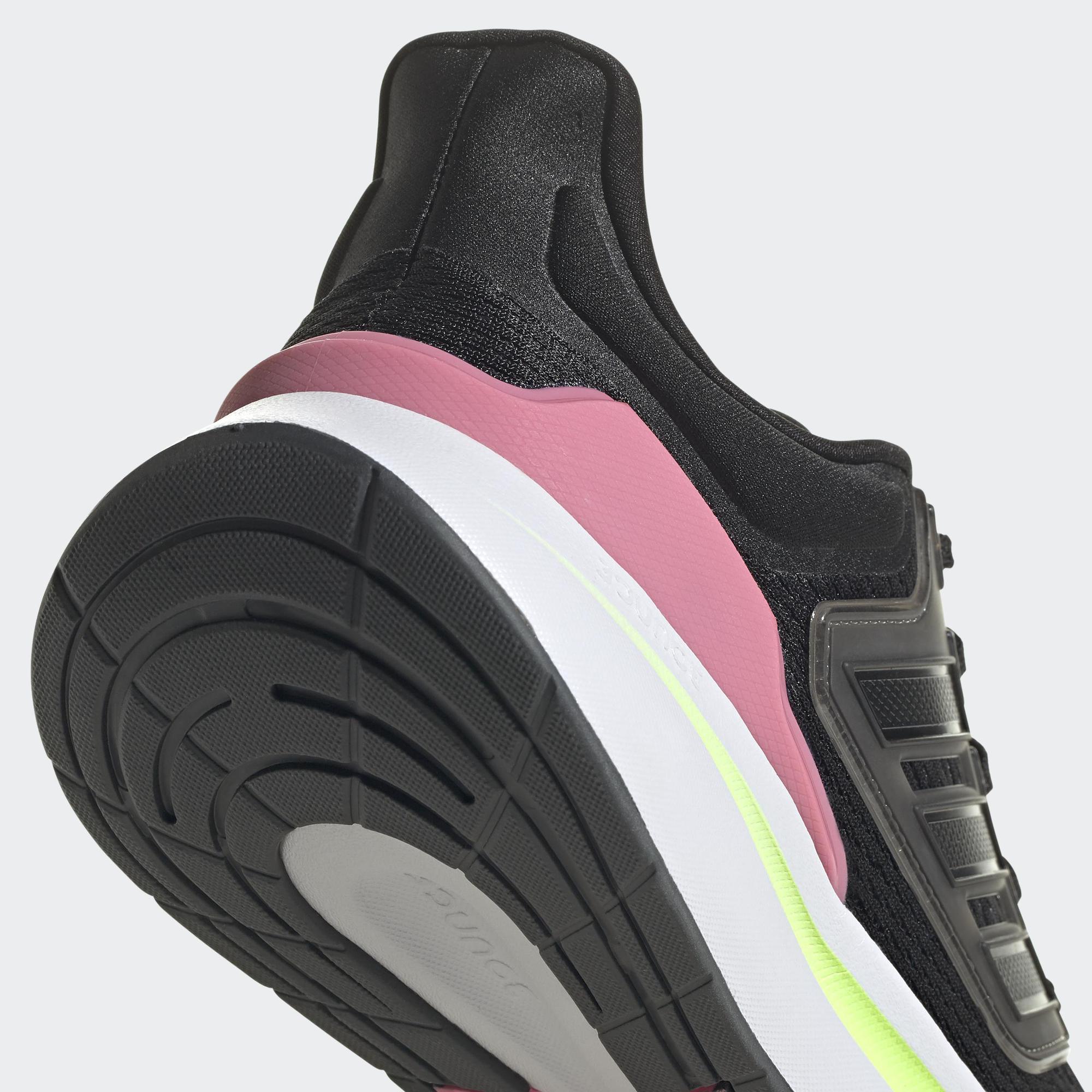 adidas Chạy Giày Chạy Bộ EQ21 Nữ Đen H68076