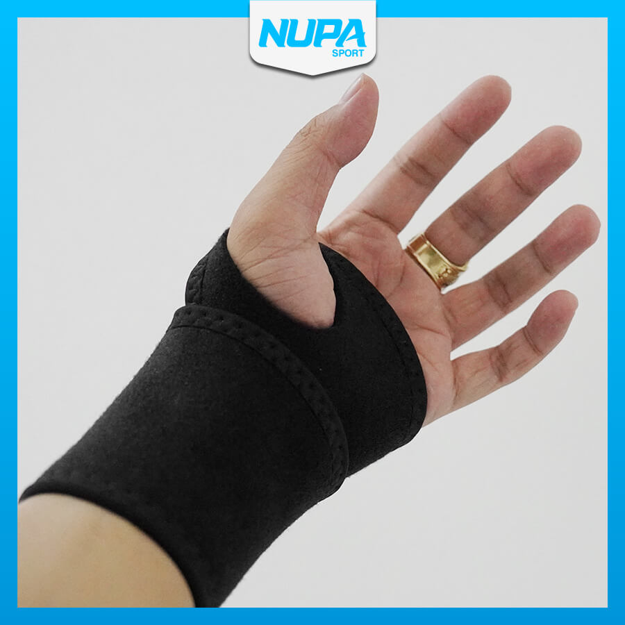Băng Cổ Tay Mueller Adjustable Wrist Support Wrap – Black (4505)
