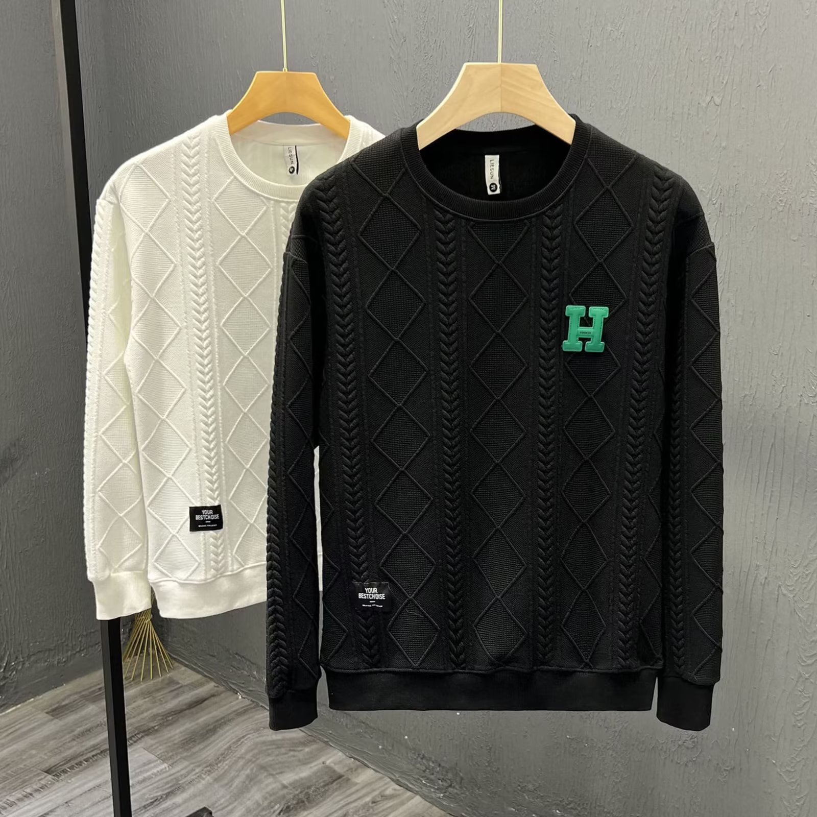 New crewneck sweater knit